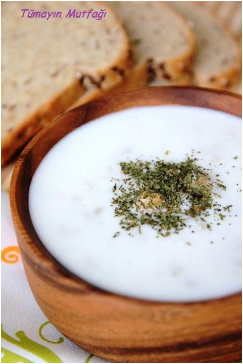 Soğuk Ayran Aşı Çorbası