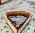 Böğürtlen Soslu Cheesecake