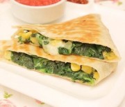 Ispanaklı Mısırlı Quesadilla