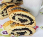 Zeytin Ezmeli Mahlepli Rulo Çörek