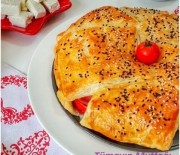 Kapalı Milföy Pizzası