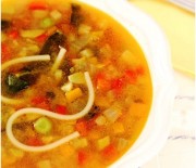 Minestrone Çorbası