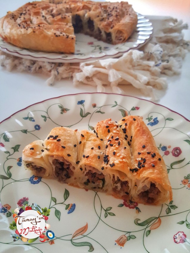 Kıymalı Rulo Börek Tümayın Mutfağı En İyi Yemek Tarifleri Sitesi